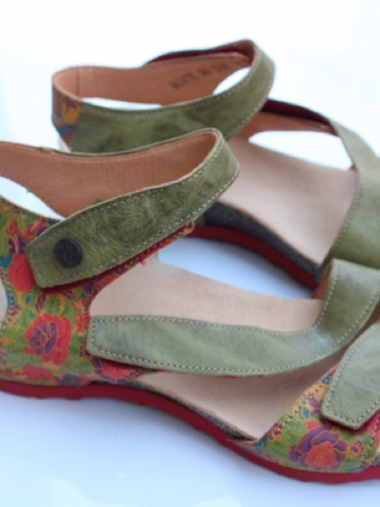 Think! Dumia sandals main image 13